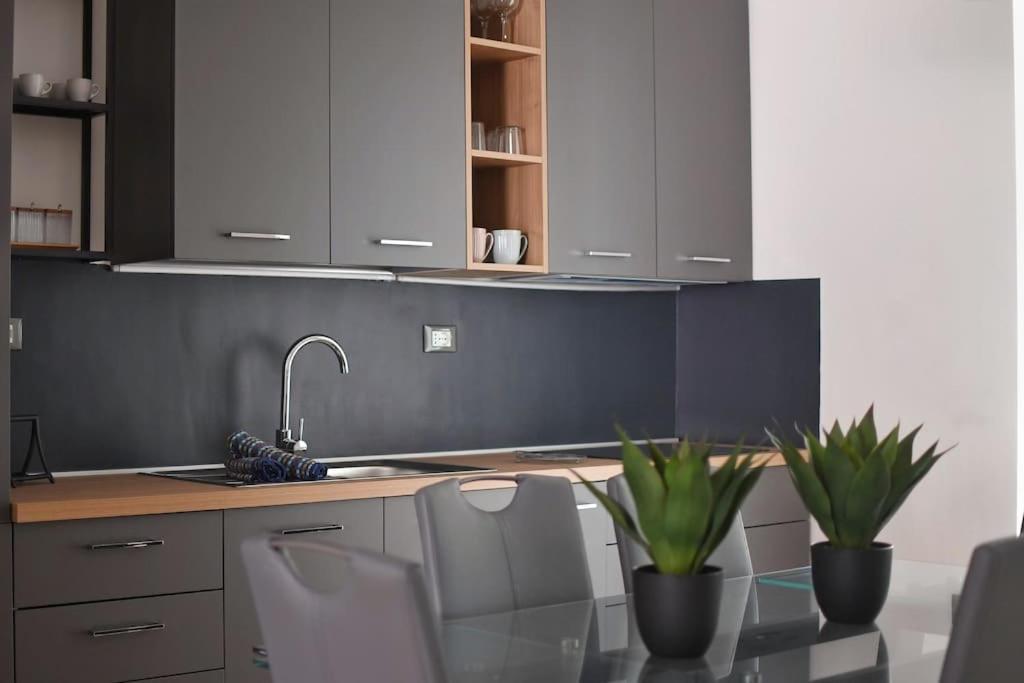Iflat Normanni Lounge Apartment Палермо Екстериор снимка